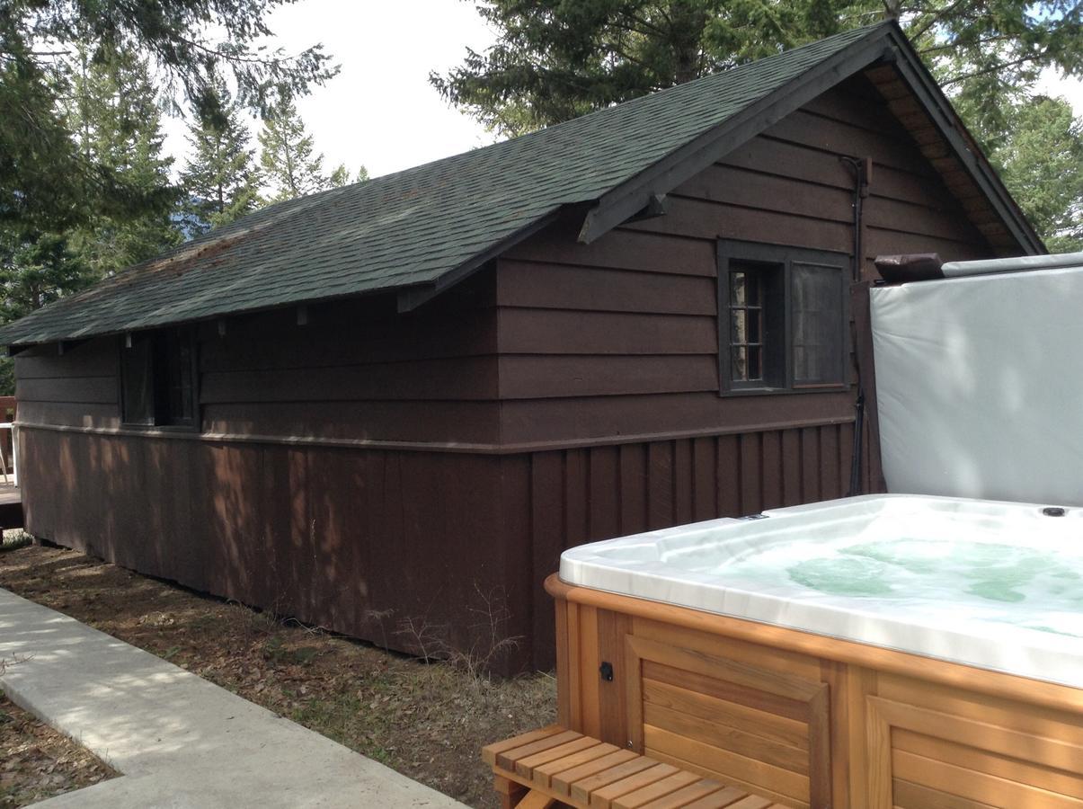 Addison'S Bungalows Brisco Extérieur photo