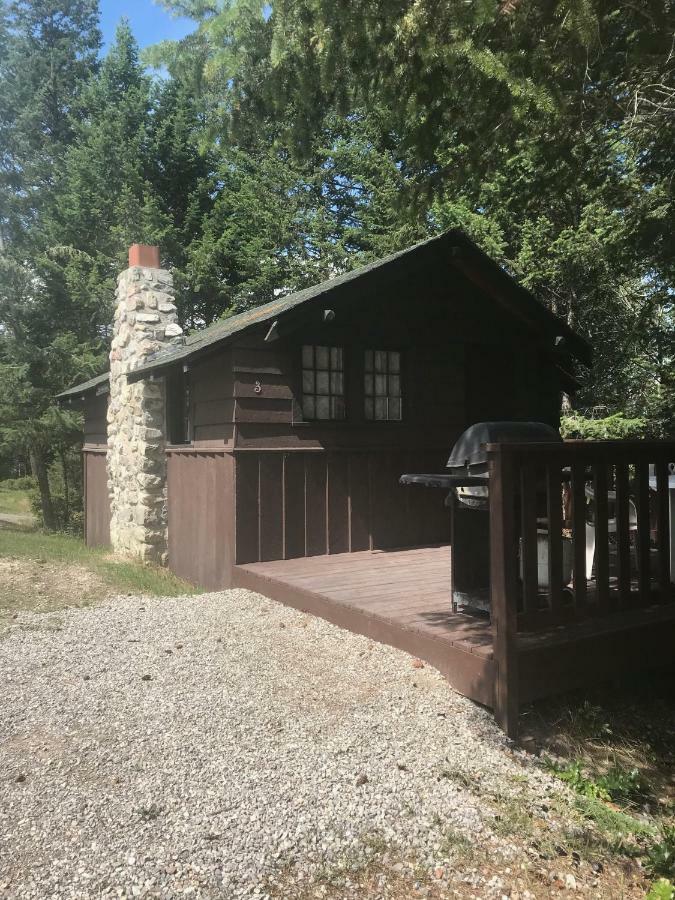 Addison'S Bungalows Brisco Extérieur photo